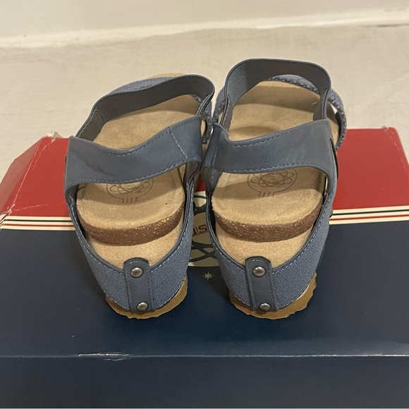 Women’s Hokus Pokus Jenny Wedge Sandals Denim- 6M - Picture 10 of 13